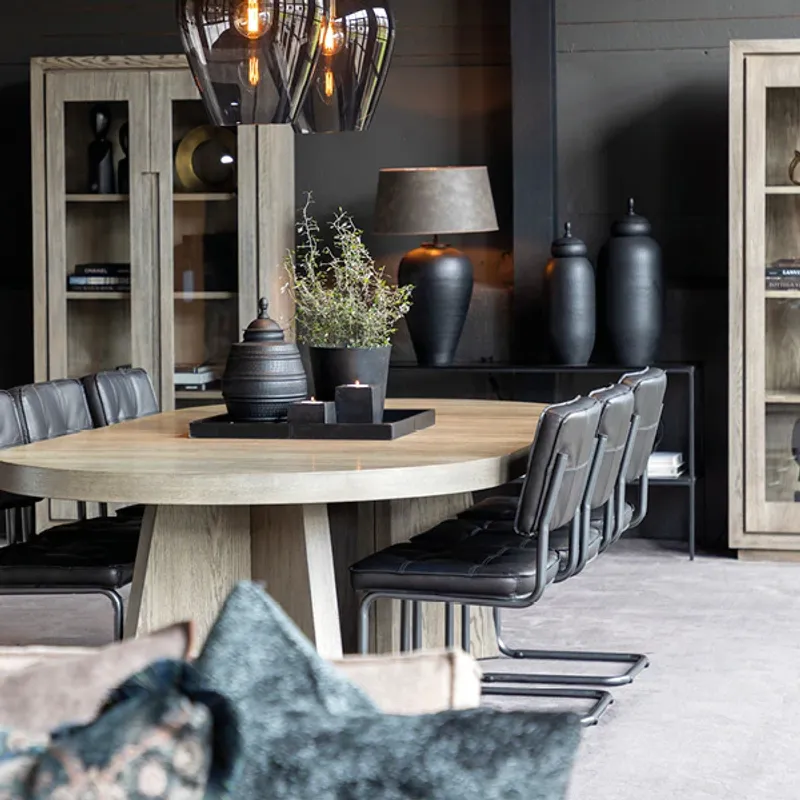 Trent uttrekkbart spisebord svart | Artwood