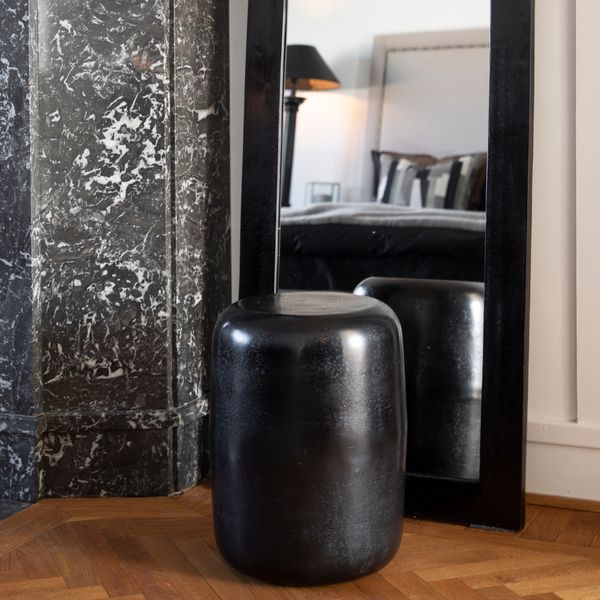 Lorenzo Svart Sidebord - Artwood